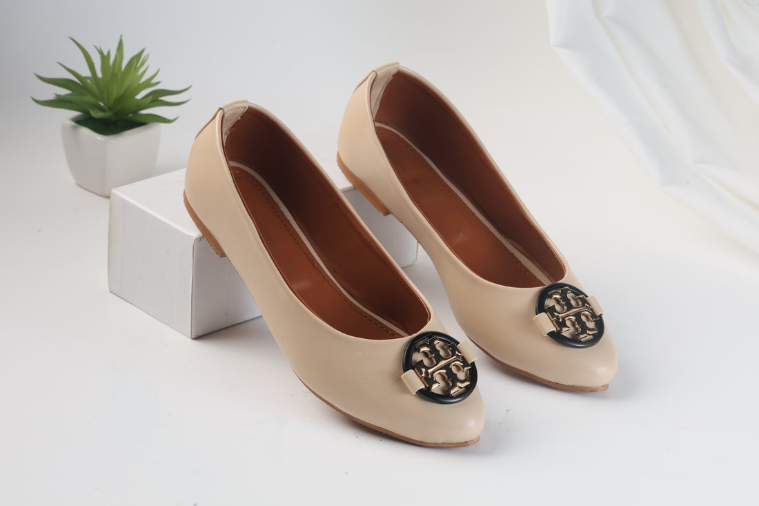 Rosalie Pumps