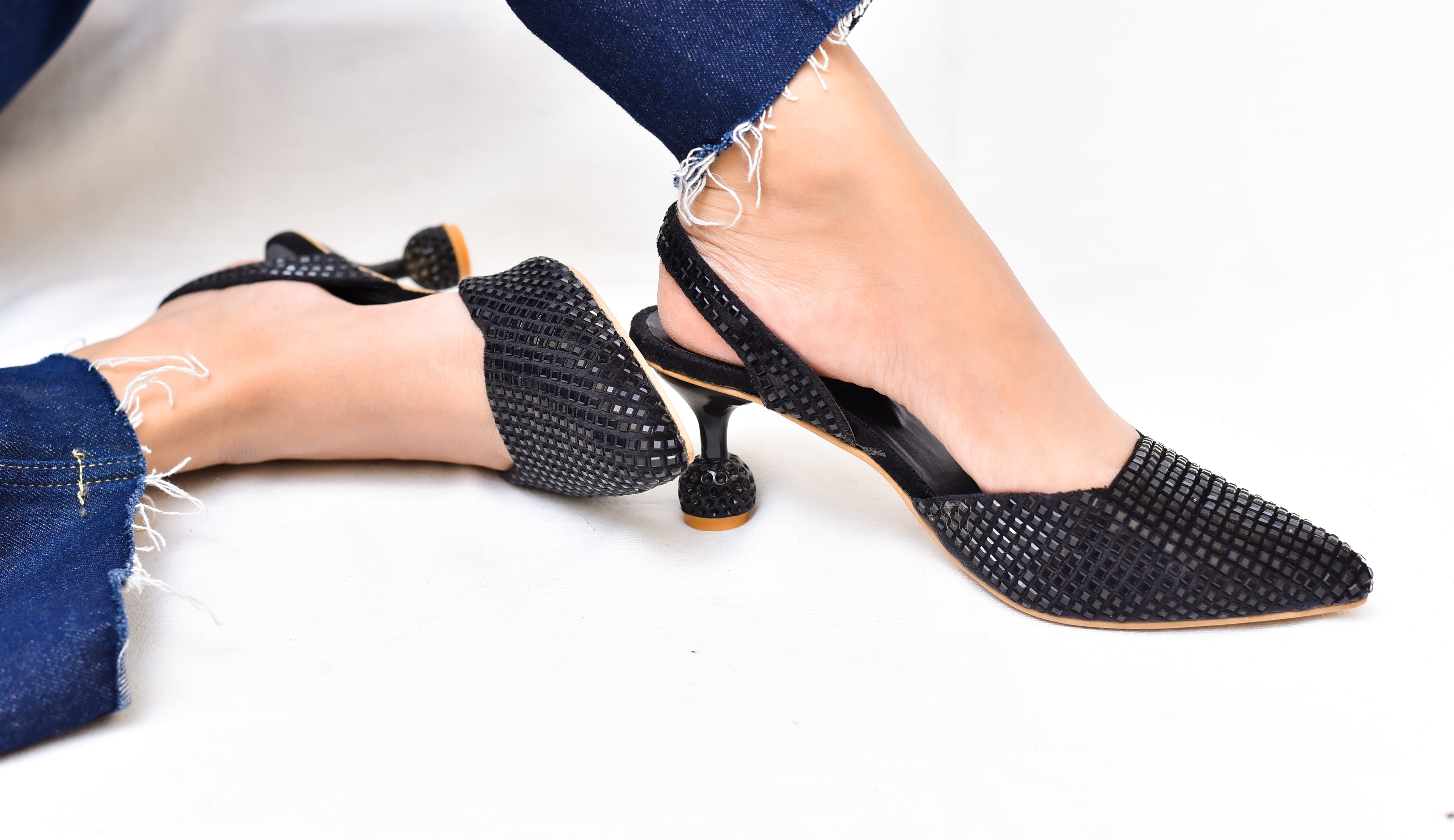 RHINESTONE POINTED TOE SLINGBACK PUMPS - BLACK