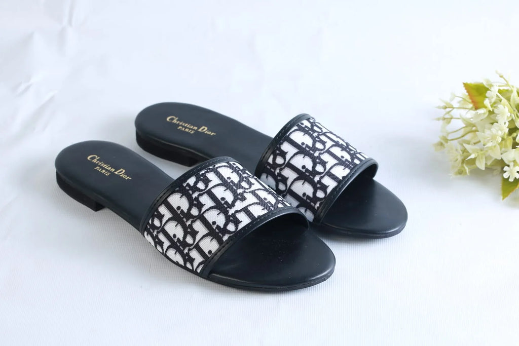 COMBO DEAL - DIOR SLIDES WITH DIOR BOOK TOTE BAG - DD WHITE