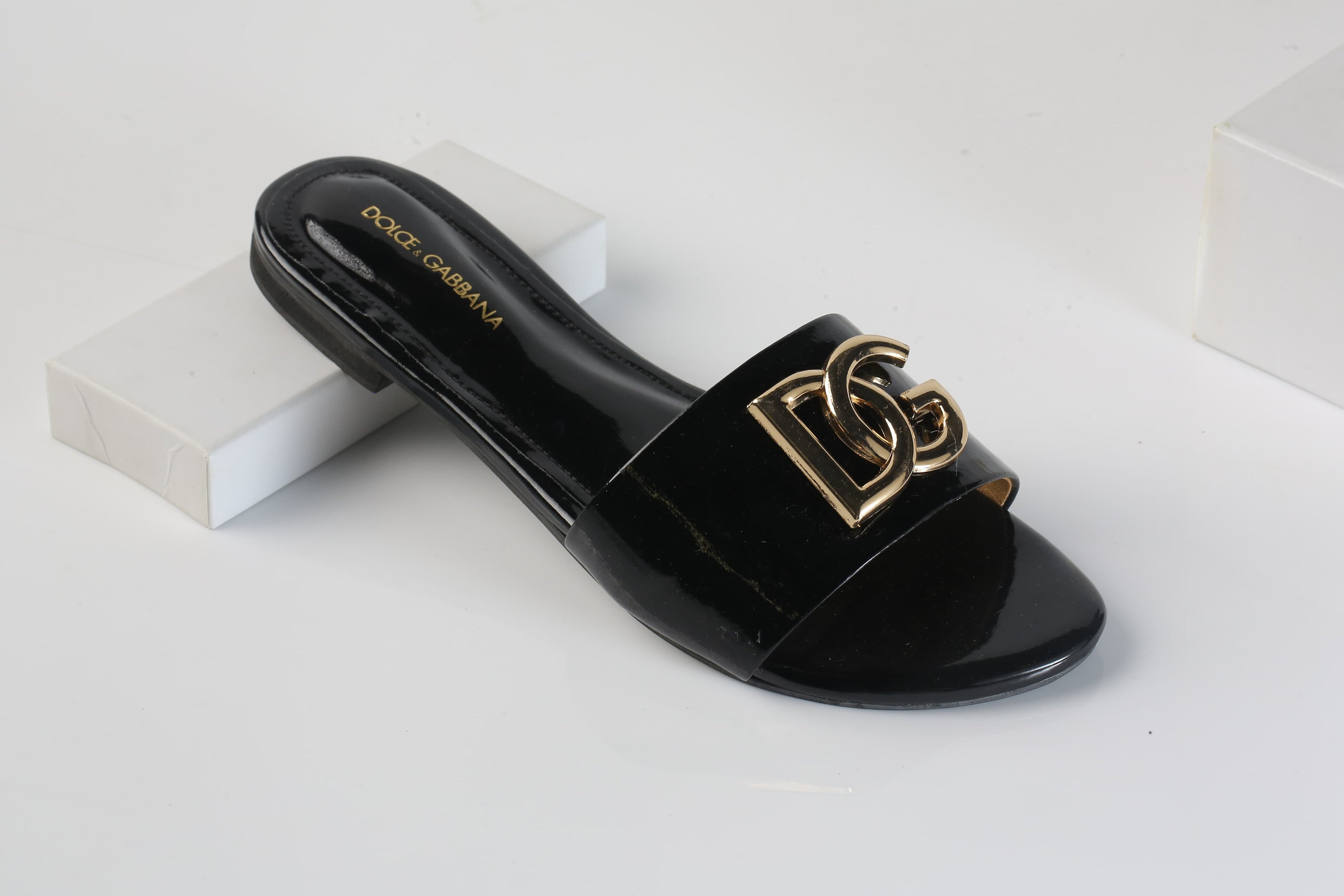 DOLCE & GABBANA SLIDE SANDALS - BLACK
