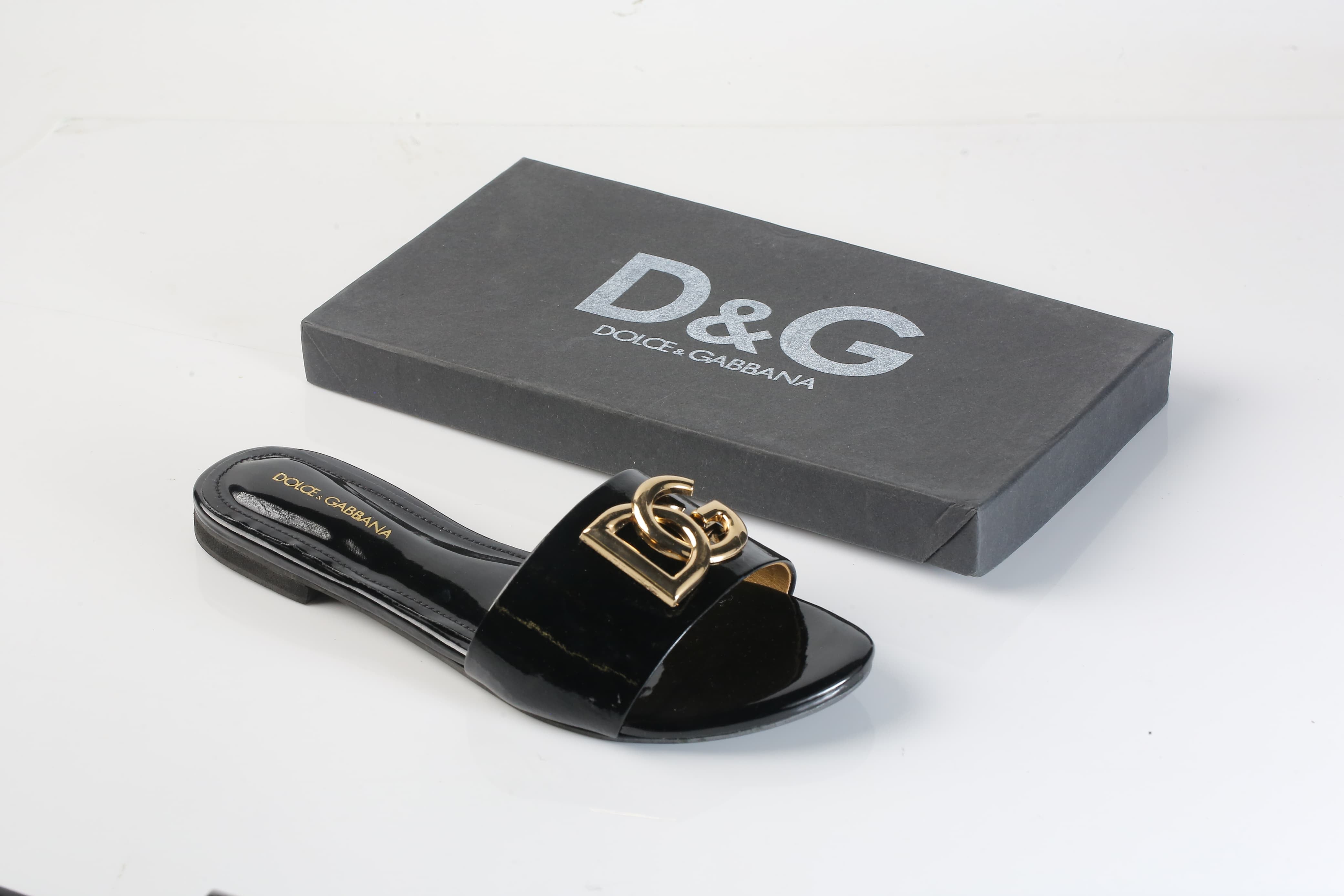 DOLCE & GABBANA SLIDE SANDALS - BLACK