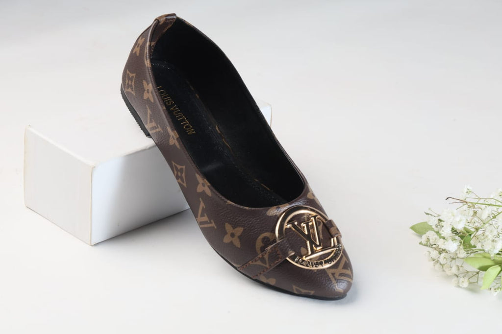 BROWN ALPHA FLAT PUMPS