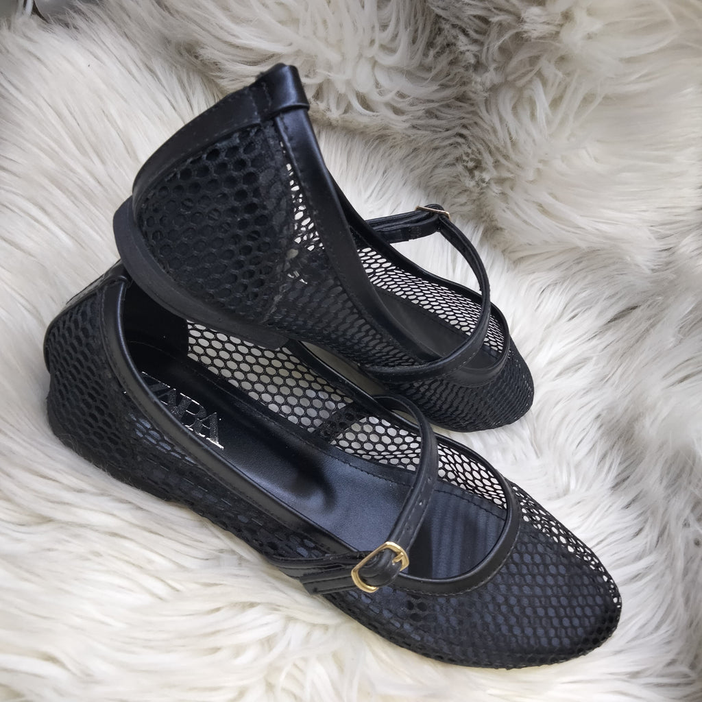 ZARA FISHNET BALLET FLAT PUMPS - BLACK