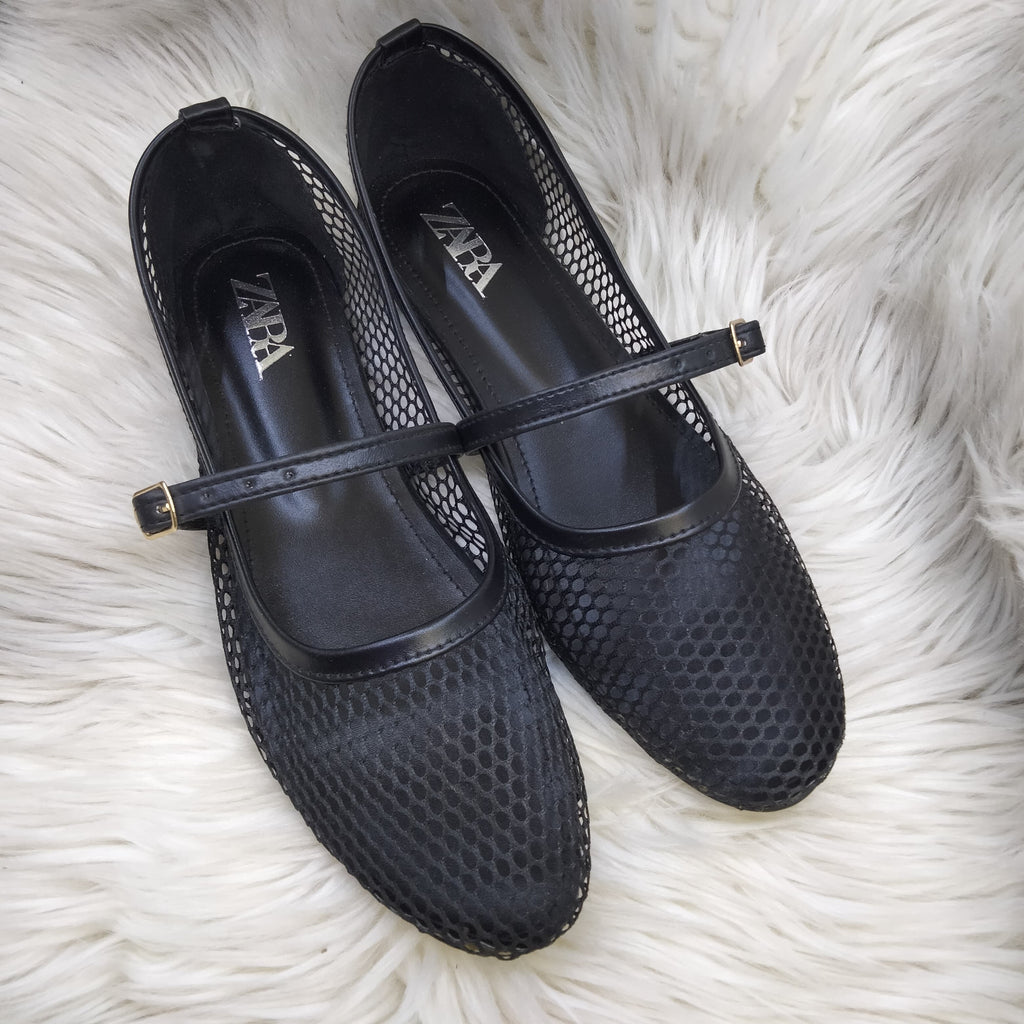 ZARA FISHNET BALLET FLAT PUMPS - BLACK