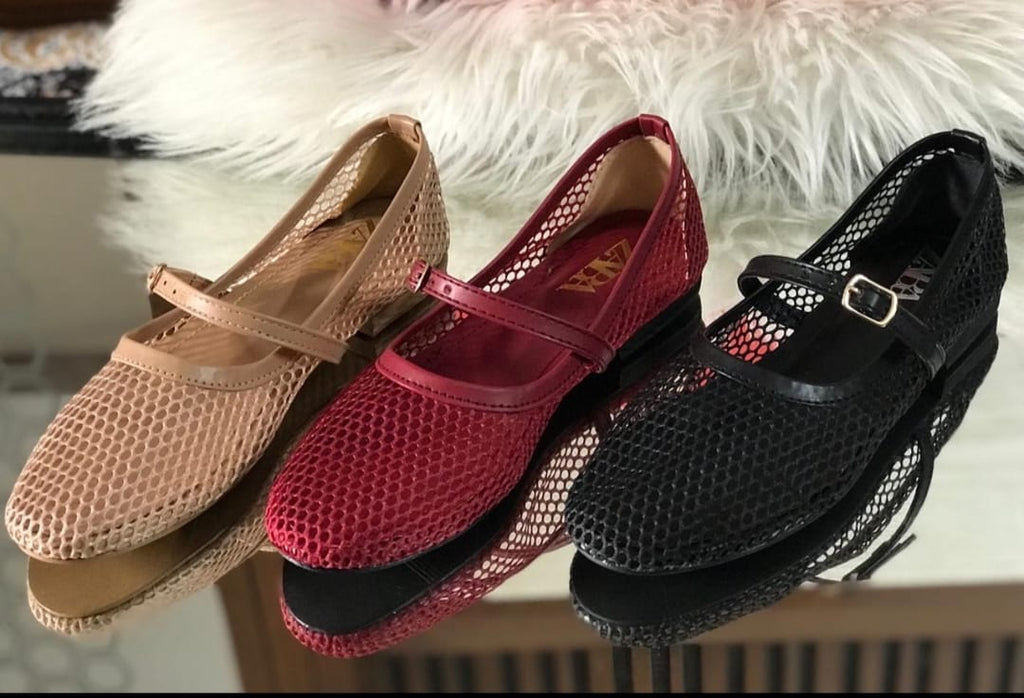 ZARA FISHNET BALLET FLAT PUMPS - MAROON