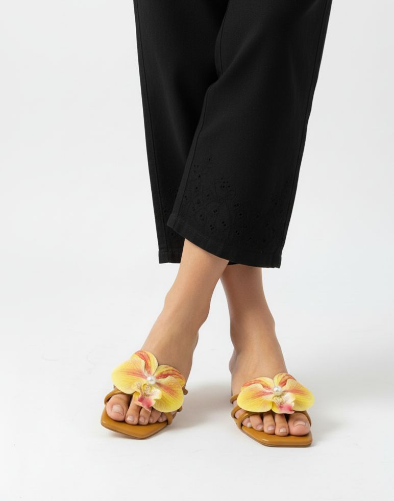 Most Trendy Flower Flats = Yellow