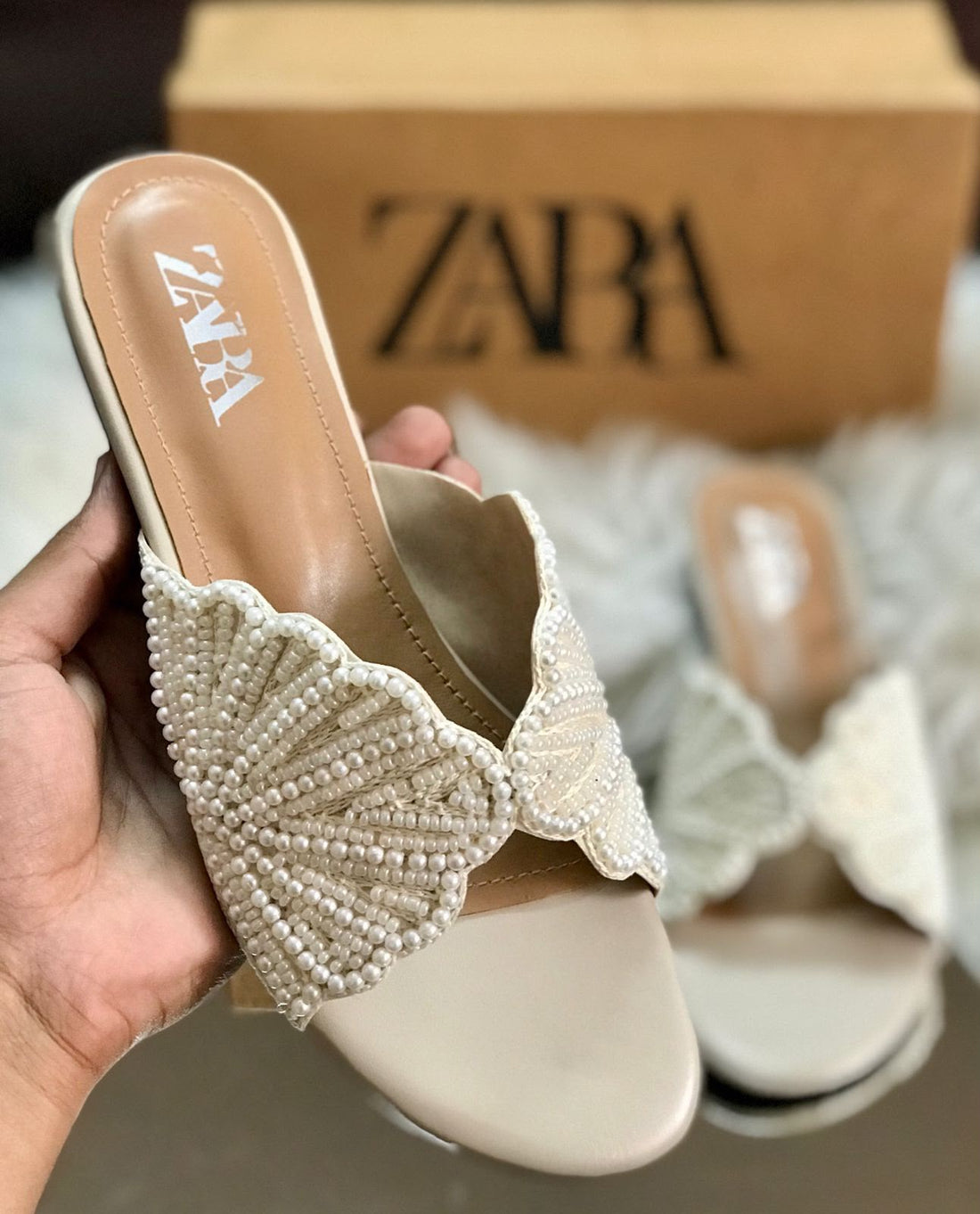 Sea Shell Pearl Flats = Fawn