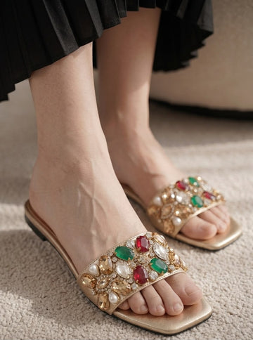 Royal Gem Flats = White