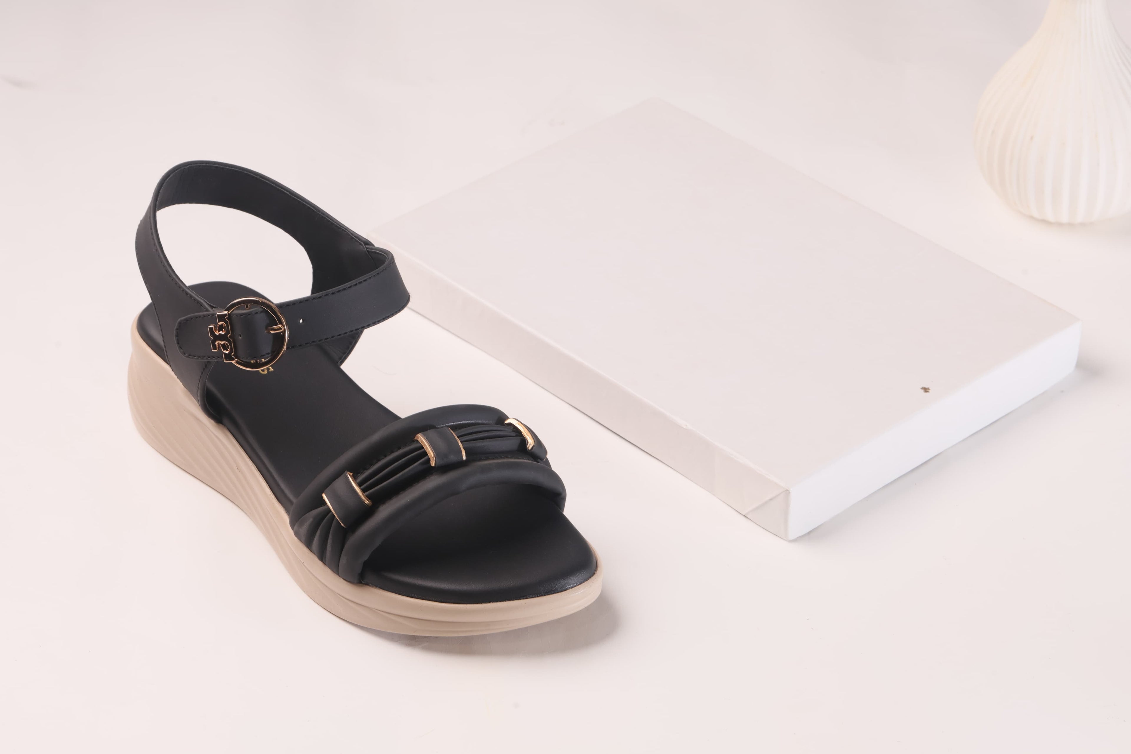 WALKBROS MEDICATED WEDGES SANDALS {  1  } - BLACK
