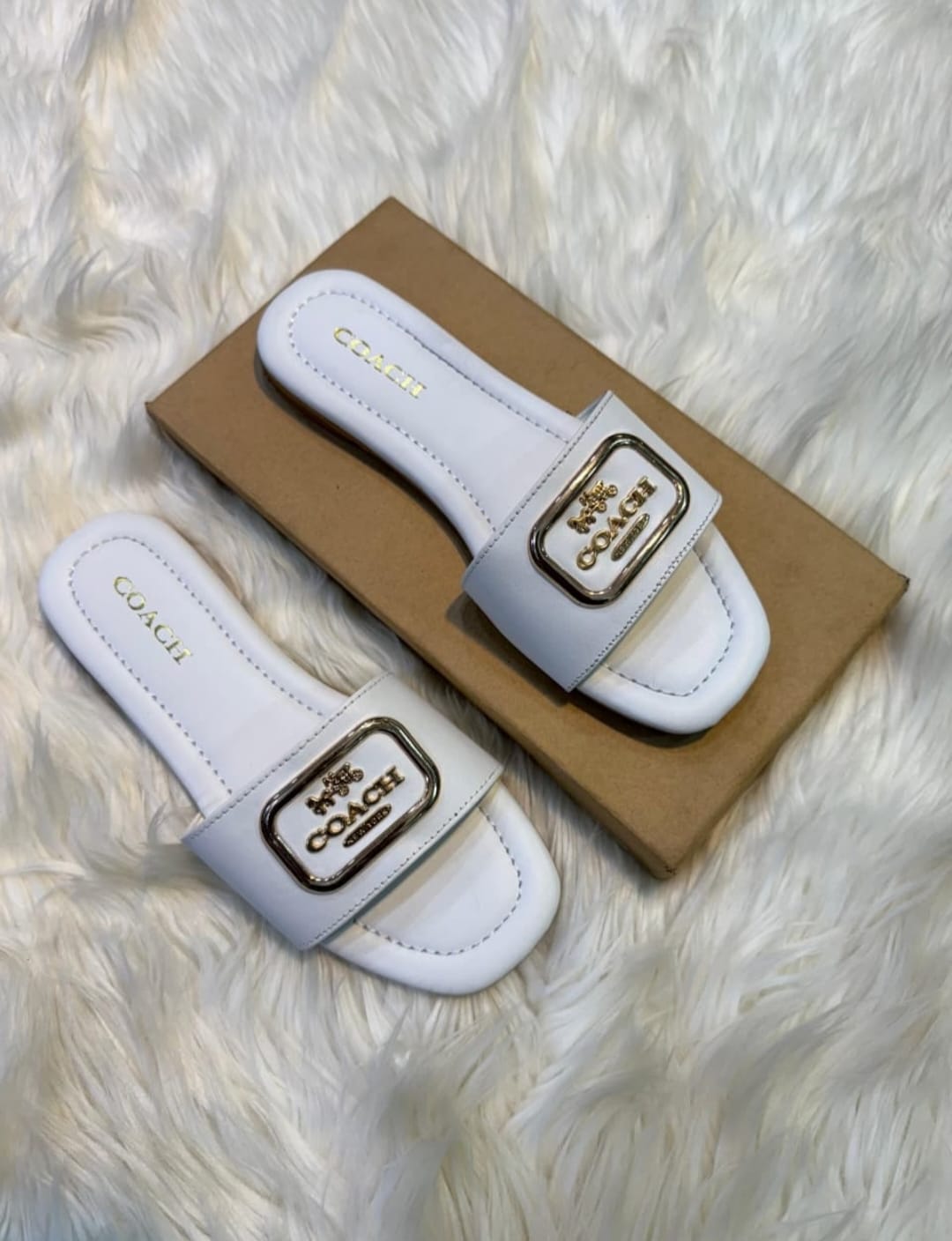 Coach soft Leather slippers